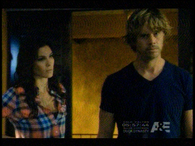 Logo en Pantalla y Cuenta Regresiva A&E (04/11/2013)