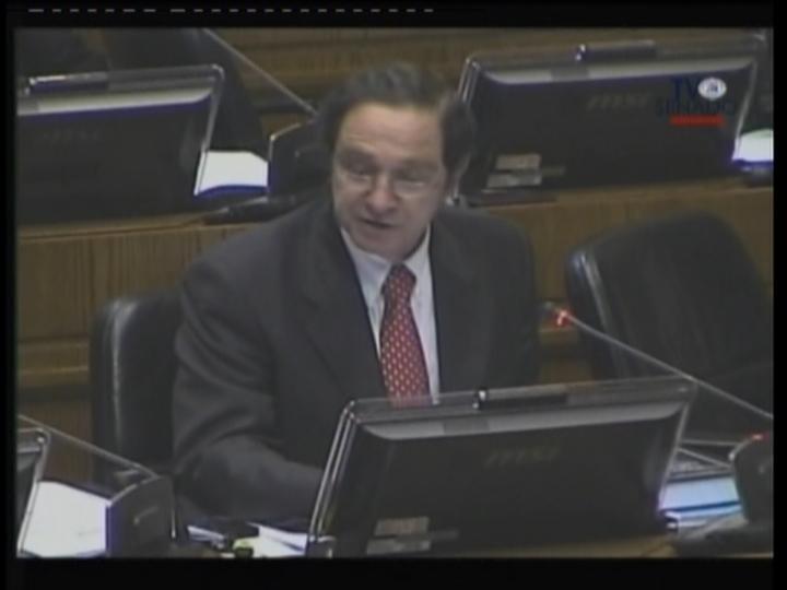 Logo en Pantalla TV Senado - 2013