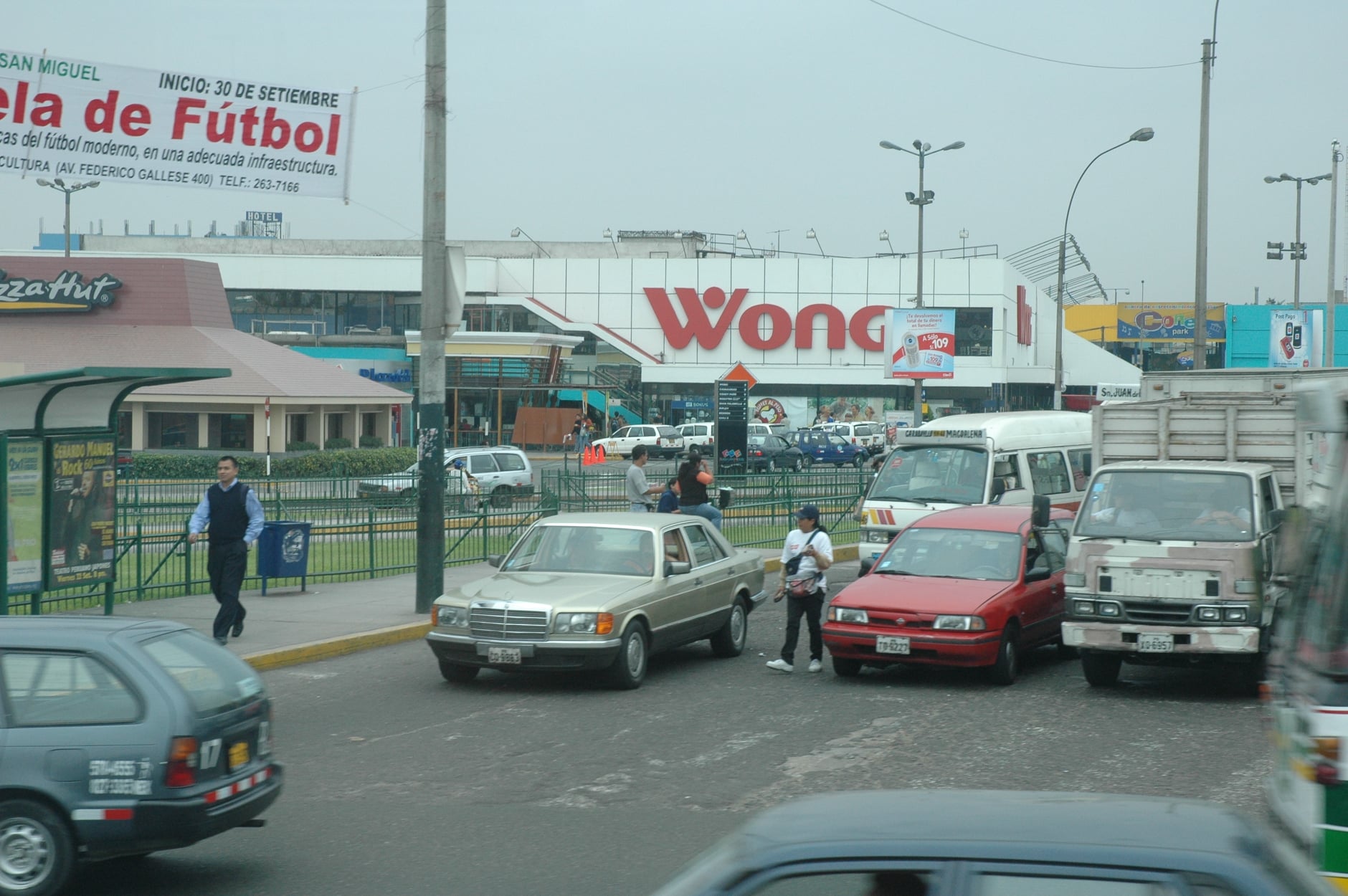 1007162881_WongSanMiguel2005-2007.thumb.jpg.794407a93178aed46026b50c27c56a70.jpg