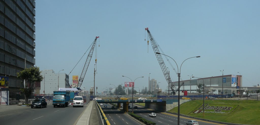 1164468540_JavierPradoconAviacinpreTrenElctrico2010.thumb.jpg.b044069b9d0e65131cc1125cbb79e405.jpg